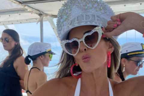 Brooks Koepka’s wife Jena Sims reveals she’s trying out to be a SI Swimsuit model in ‘dream job’