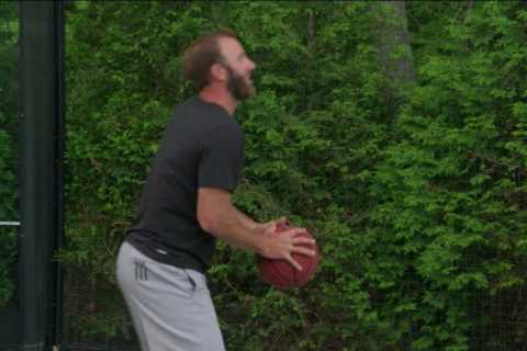 Paulina Gretzky trolls Dustin Johnson’s basketball skills as couple shoot hoops at their multi-million dollar mansion