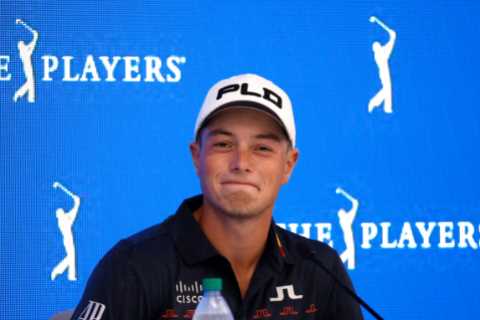 Who is Masters 2023 star Viktor Hovland, and does he have a girlfriend?