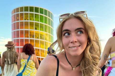 Paige Spiranac rival Grace Charis called ‘perfection’ for busty Coachella pics and fans love how she’s using her phone