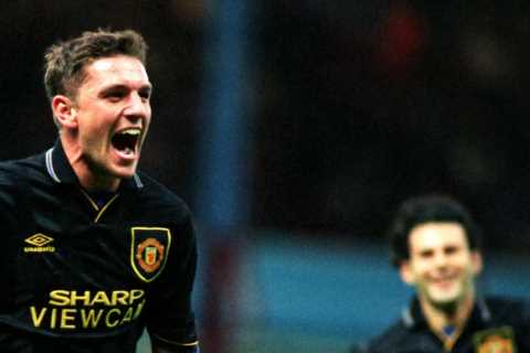 ‘I won the Premier League three times with Man Utd and played for England, now i’m a pro golfer’